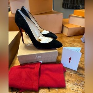 Authentic CL brand new